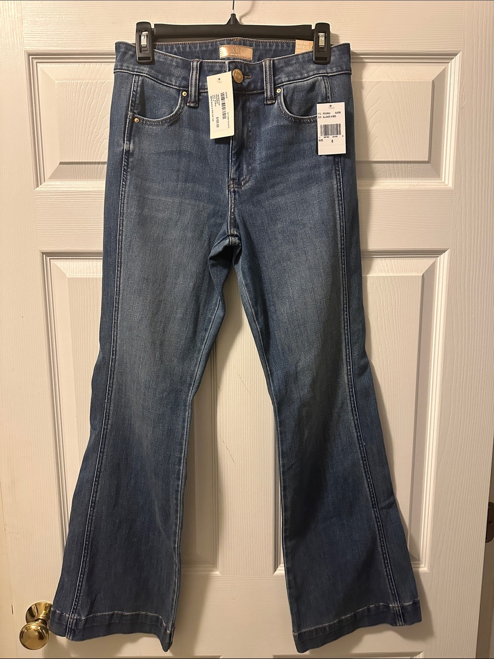 NWT KUT From The Kloth ‘Natalie’ High Rise Bootcut Denim Jeans - Size 6